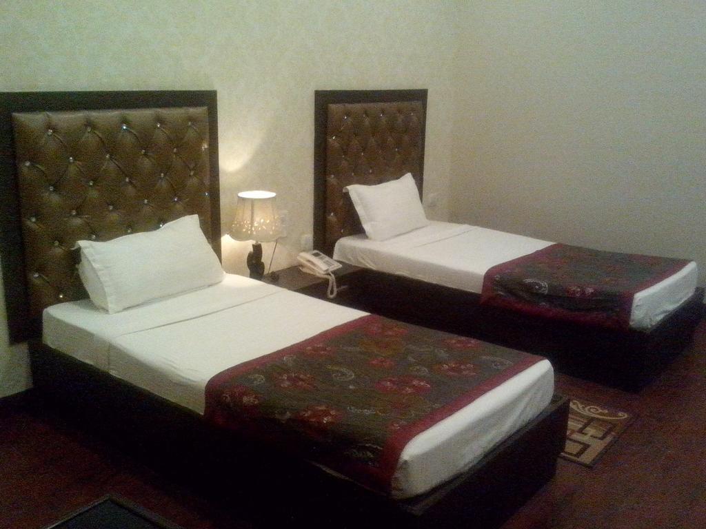 Hotel Krishna International Vrindāvan Camera foto