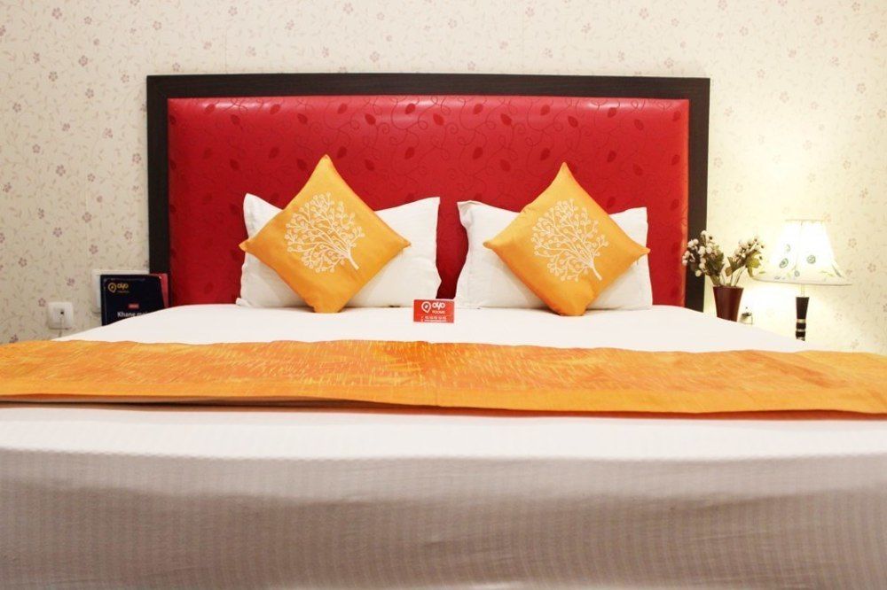 Hotel Krishna International Vrindāvan Esterno foto
